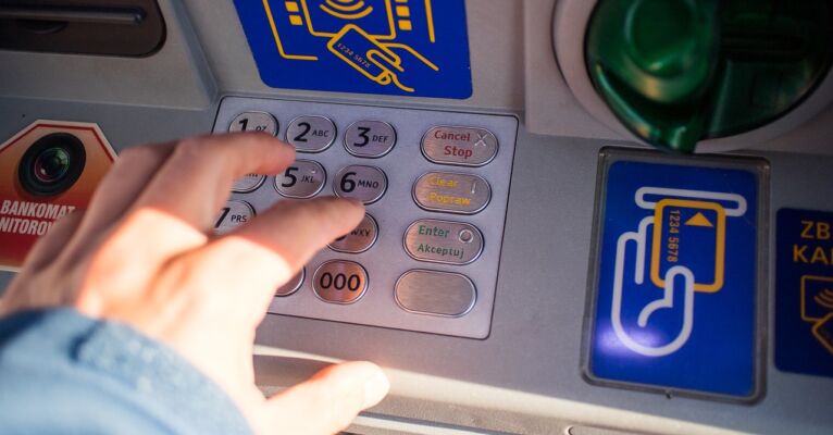 Come controllare l'equilibrio finanziario Come controllare l'equilibrio finanziario